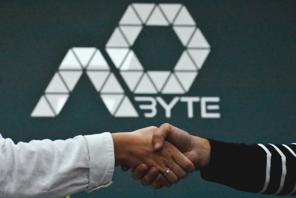 7 facts about Aobyte
